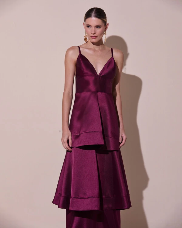 Vestido de Festa Longo Zibeline em Camadas Decote em V com Alças Marsala Escuro New