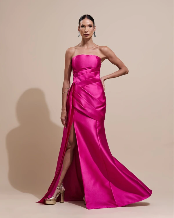 Vestido de Festa Longo Tomara que Caia Zibeline Drapeado e Faixa Pink