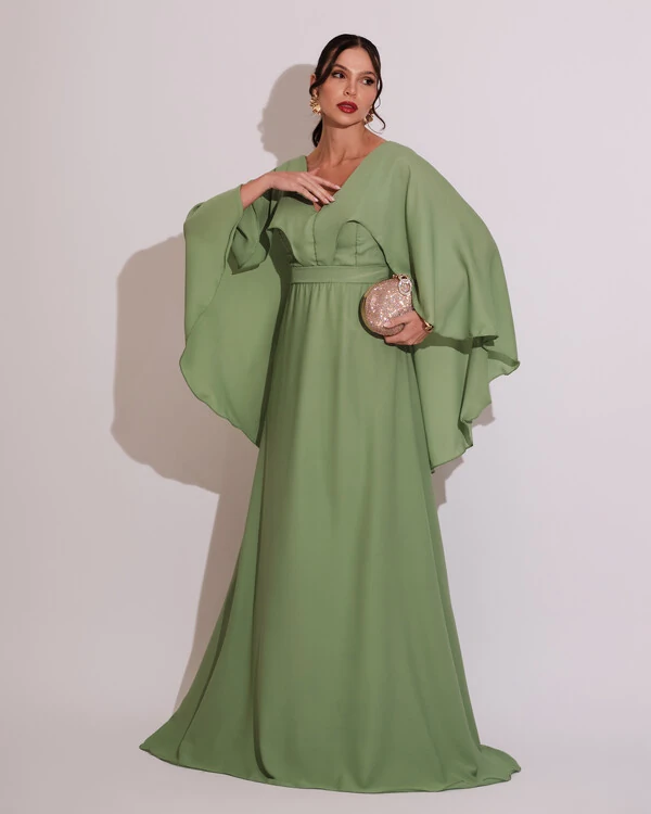 Vestido de Festa Longo com Capa Crepe Verde Claro