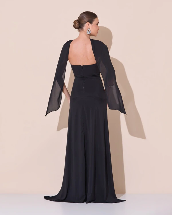 Vestido de Festa Longo Decote Coração Crepe Chiffon Drapeado Plissado Lenço Preto