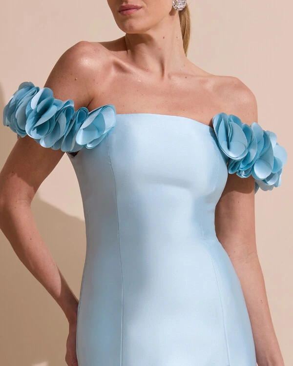 Vestido Longo de Festa Zibeline Ombro a Ombro com Flores e Fenda Tiffany