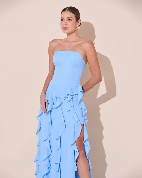 Vestido de festa Longo Tomara que Caia Crepe Chiffon com Babados Cascata e Fenda Serenity