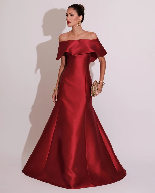 Vestido de Festa Longo Ombro a Ombro Zibeline com Babado Marsala