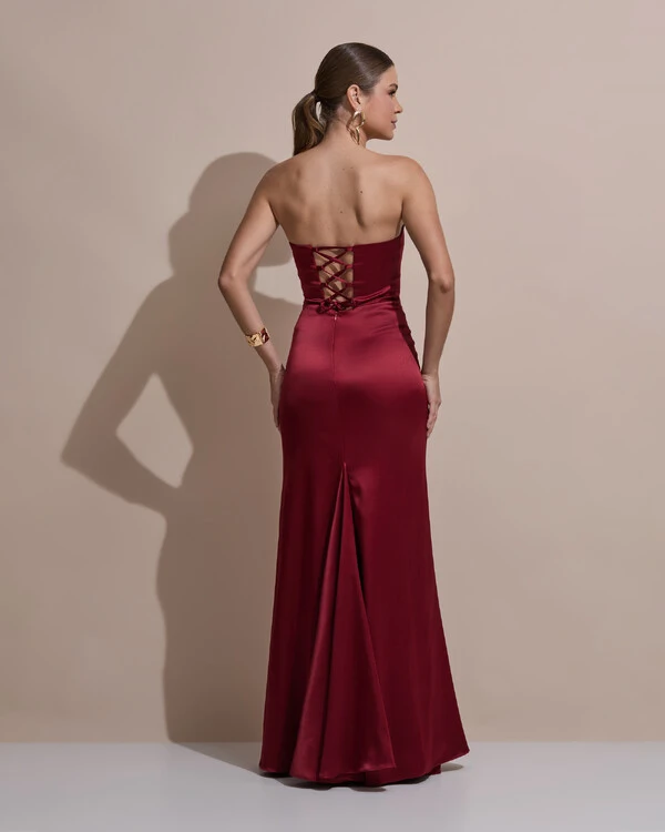 Vestido De Festa Longo Tomara Que Caia Drapeado Cetim Alfaiataria Trançado Costas Marsala