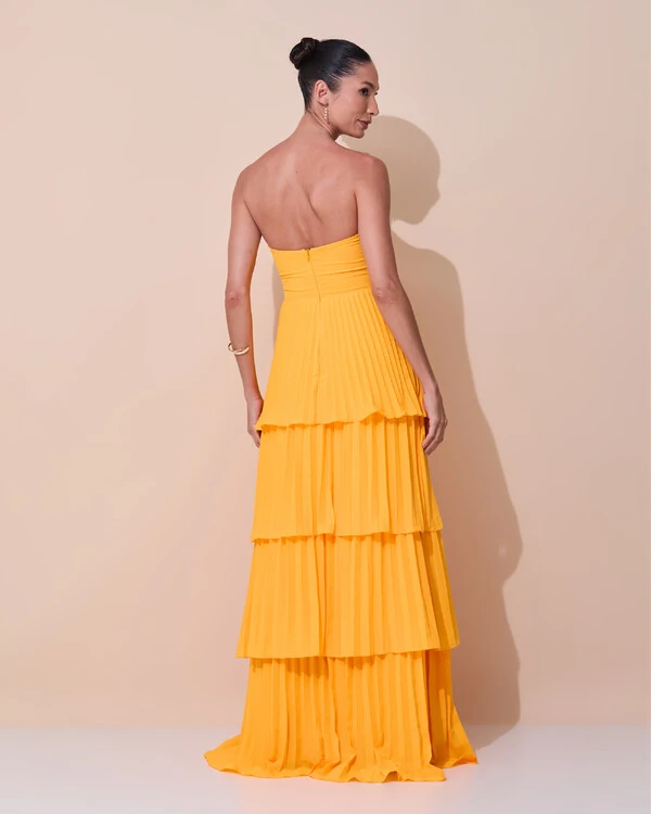 Vestido de Festa Longo Tomara que Caia Crepe Chiffon Plissado Camadas Laranja Manga New