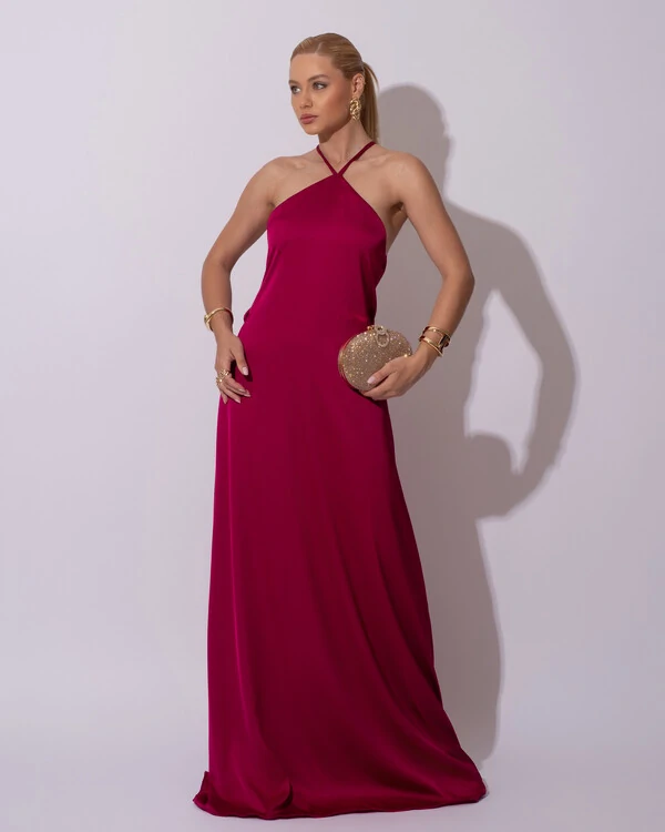 Vestido Longo de Cetim com Decote Triangular e Amarração nas Costas Degagê Beterraba