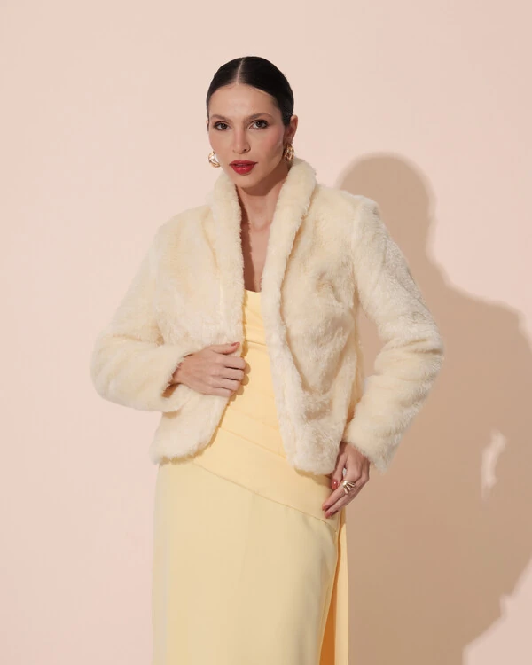 Casaco Fake Fur Amarelo Manteiga