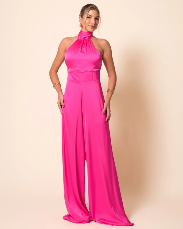 Macacão de Festa Longo em Cetim Fluido com Gola Alta e Lenço Pink