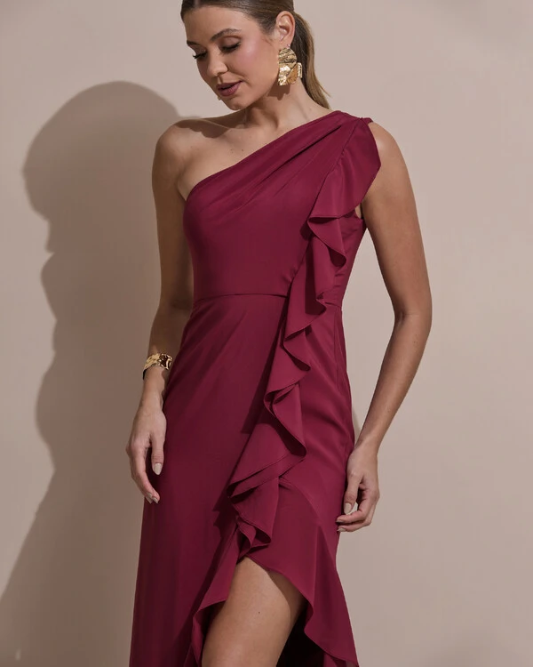 Vestido de Festa Midi Um Ombro Só Crepe Chiffon Babados Cascata Fenda Marsala new