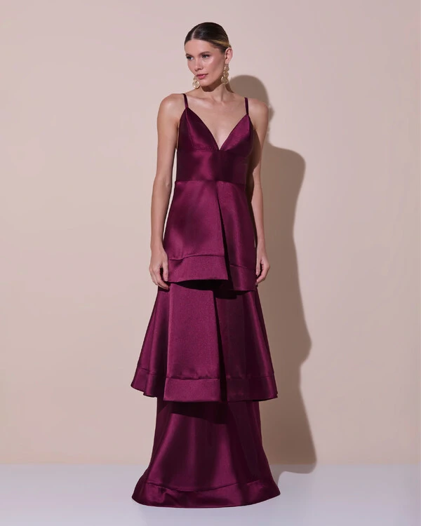 Vestido de Festa Longo Zibeline em Camadas Decote em V com Alças Marsala Escuro New