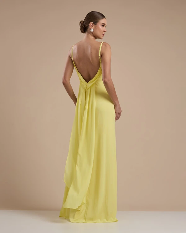 Vestido de Festa Longo Crepe Chiffon Costas Lenço Cauda Amarelo Manteiga