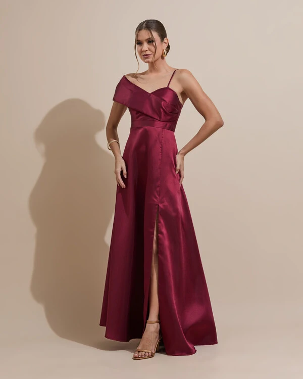 Vestido de Festa longo Faixa Ombro e Fenda Zibeline Marsala Escuro