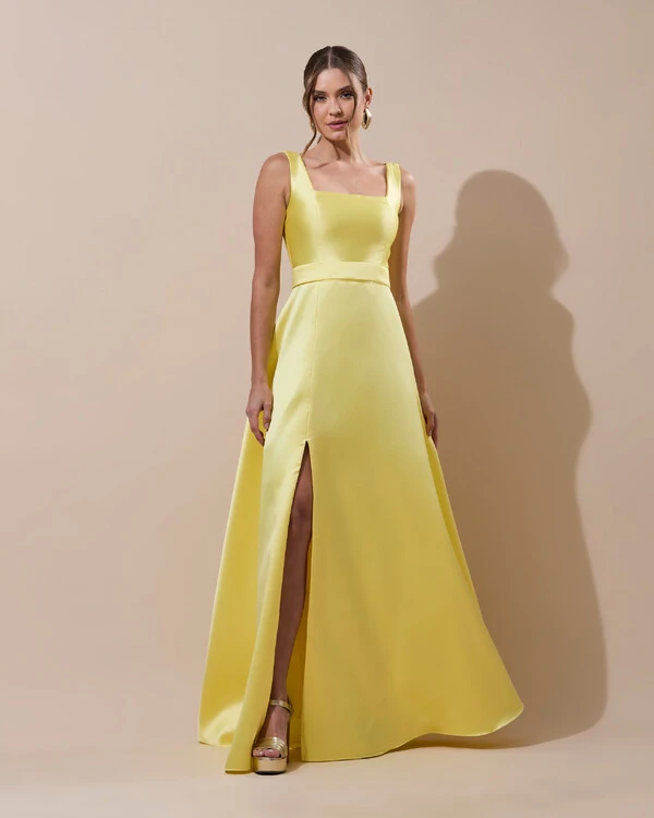 Vestido de Festa Longo Zibeline com Fenda e Faixa Amarelo Manteiga