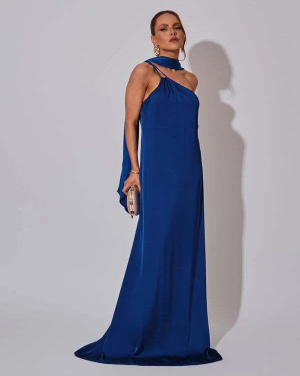Vestido de Festa Longo em Cetim Fluido um Ombro Só com Lenço Azul Royal