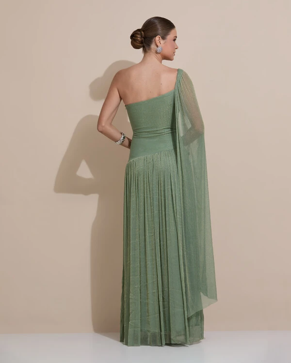 Vestido de Festa Longo Um ombro Só Tule Brilho Drapeado Capa Verde Oliva
