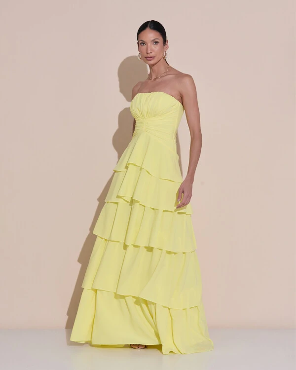 Vestido de Festa Longo Tomara que Caia Drapeado Crepe Chiffon Babados Camadas Amarelo Manteiga