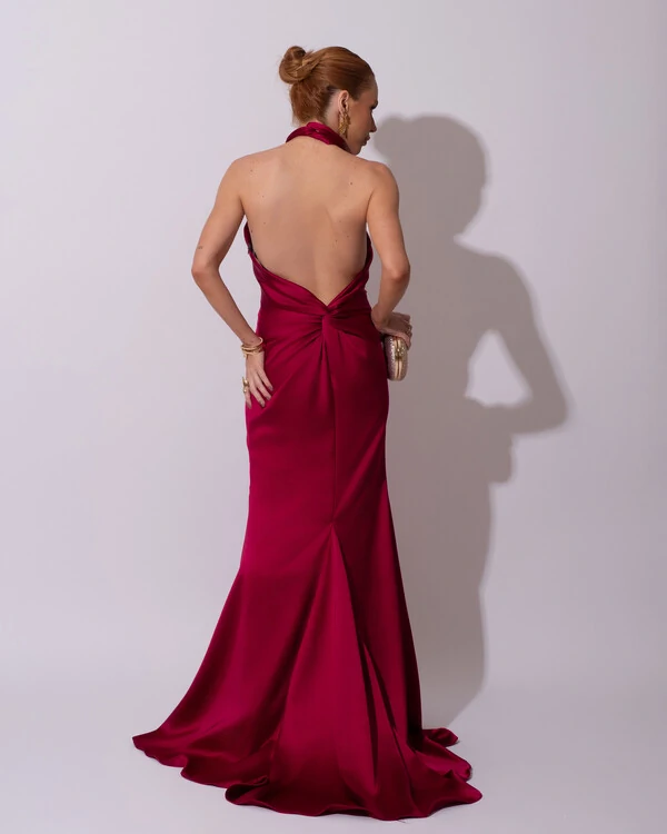 Vestido de Festa Longo em Cetim Alfaiataria com Elastano Frente Única Beterraba