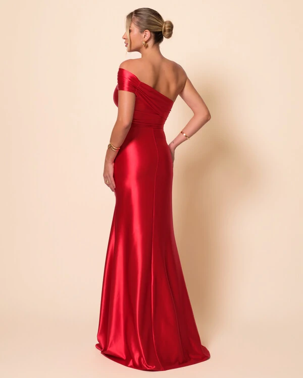 Vestido de Festa Longo Cetim Malha Metálico Ombro a Ombro Vermelho