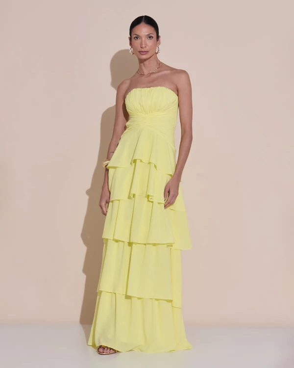 Vestido de Festa Longo Tomara que Caia Drapeado Crepe Chiffon Babados Camadas Amarelo Manteiga