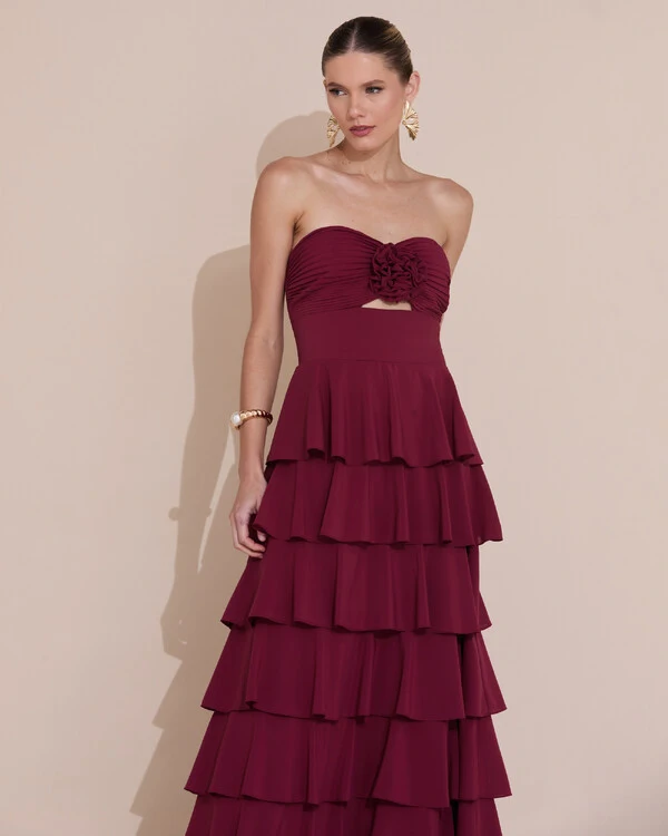 Vestido de Festa Longo Crepe Chiffon Tomara que Caia Plissado Flor Camadas Marsala New