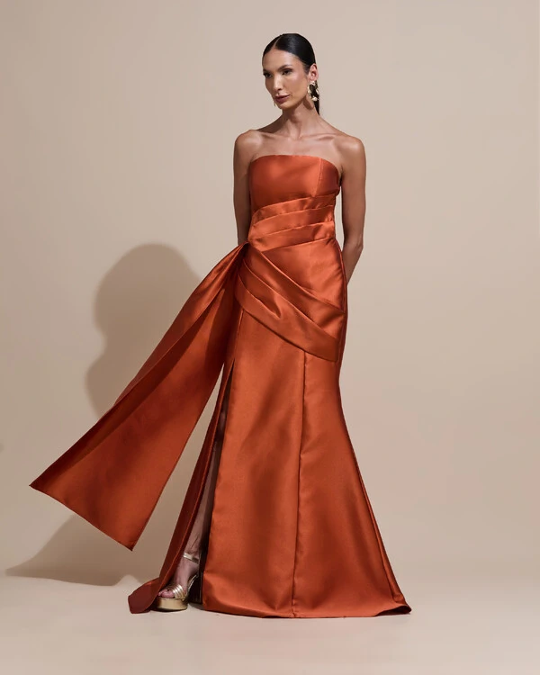 Vestido de Festa Longo Tomara que Caia Zibeline Drapeado e Faixa Terracota