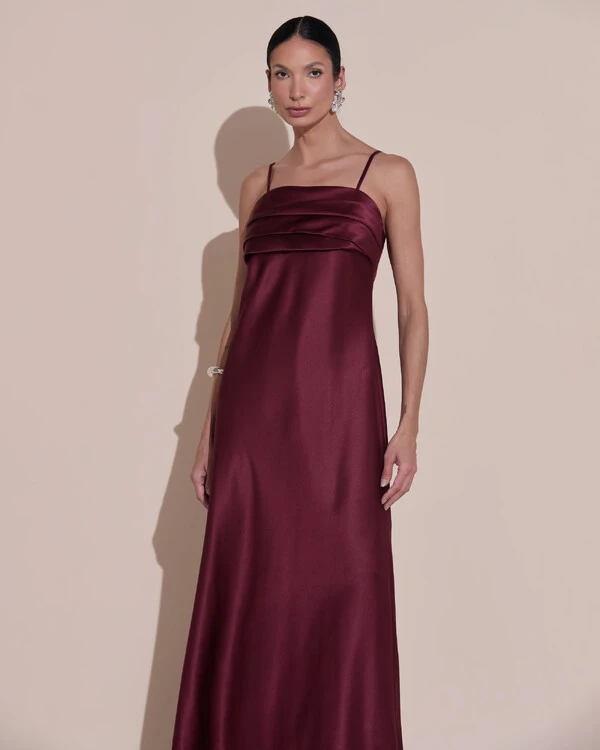 Vestido de Festa Midi Drapeado Cetim Marsala
