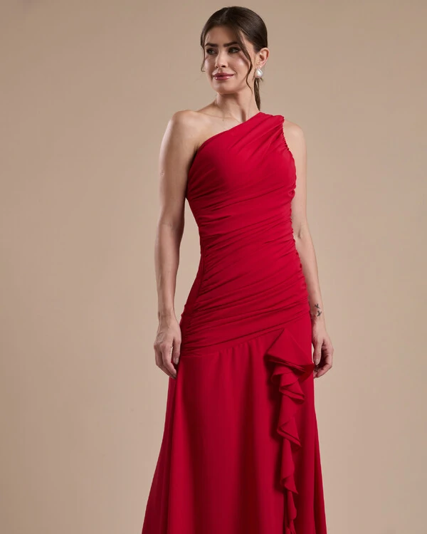 Vestido de Festa Longo Crepe Chiffon Um Ombro Só Drapeado com Babado Cascata Vermelho