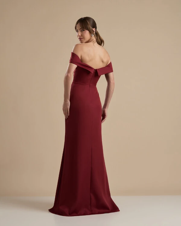Vestido de Festa Longo Alfaiataria Ombro a Ombro com Fenda Marsala
