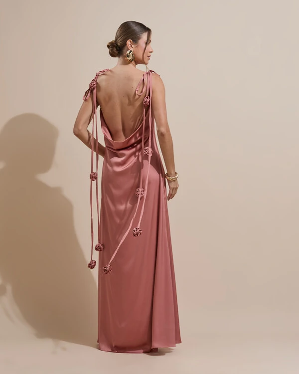 Vestido de Festa Longo Decote Degagê Costas Cetim Flores 3D Alças Rosa Blush
