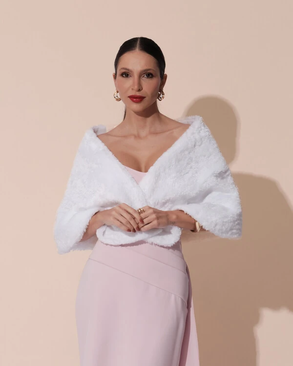 Estola Branco Fake Fur