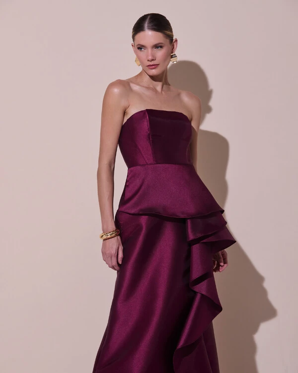 Vestido de Festa Longo Tomara que Caia Babado Cascata Marsala Escuro New