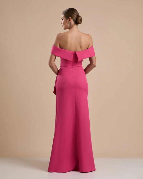 Vestido de Festa Longo Ombro a Ombro com Fenda em Alfaiataria Pink