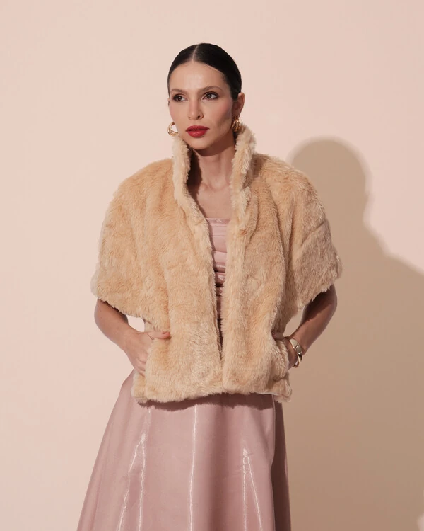 Estola Fake Fur Bege New