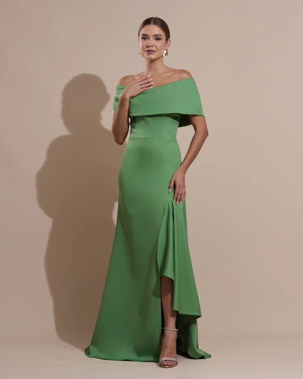 Vestido de Festa Longo Alfaiataria Ombro a Ombro com Babado Cascata Verde Matcha