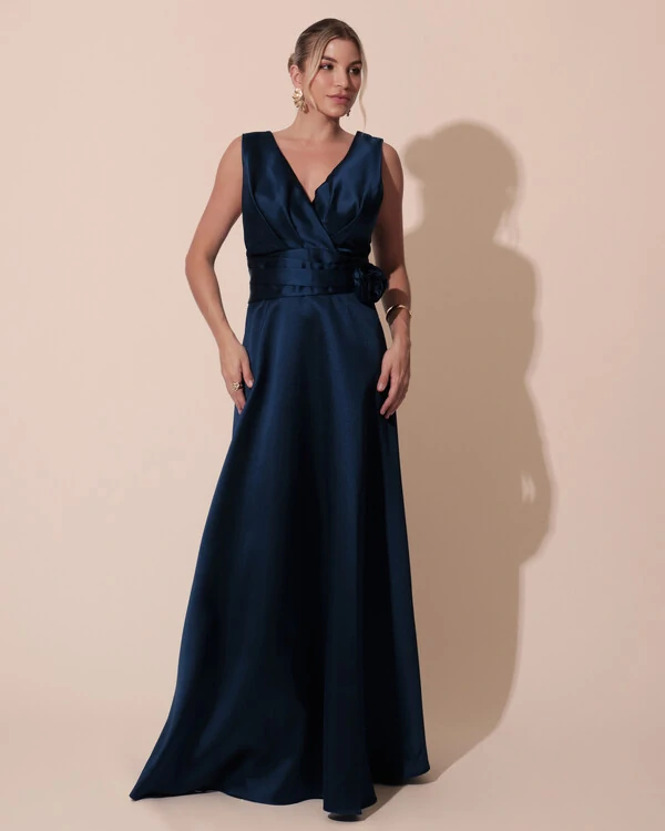 Vestido de Festa Longo Plus Size Zibeline Faixa e Flor Azul Marinho