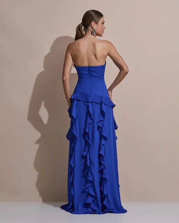Vestido de festa Longo Tomara que Caia Crepe Chiffon com Babados Cascata e Fenda Azul Royal
