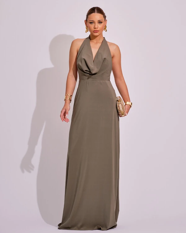 Vestido de Festa Longo com Decote Degagê Verde Oliva