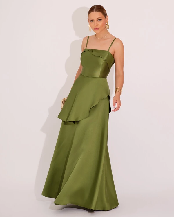 Vestido de Festa Zibeline Tomara que Caia com Recortes e Camadas Verde Oliva