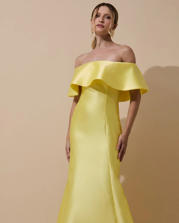 Vestido de Festa Longo Zibeline Ombro a Ombro com Babado Amarelo Manteiga