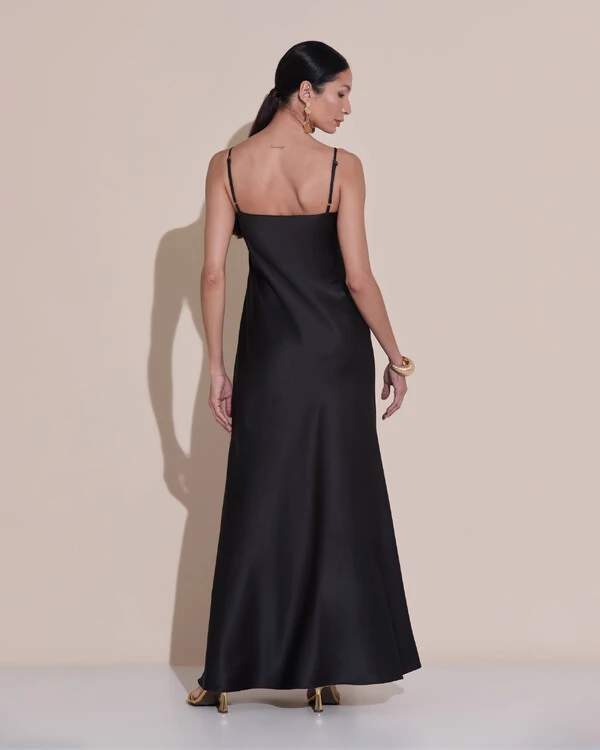 Vestido de Festa Midi Drapeado Cetim Preto