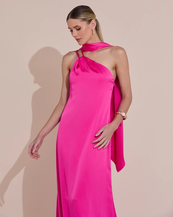 Vestido de Festa Longo em Cetim Fluido um Ombro Só com Lenço Pink