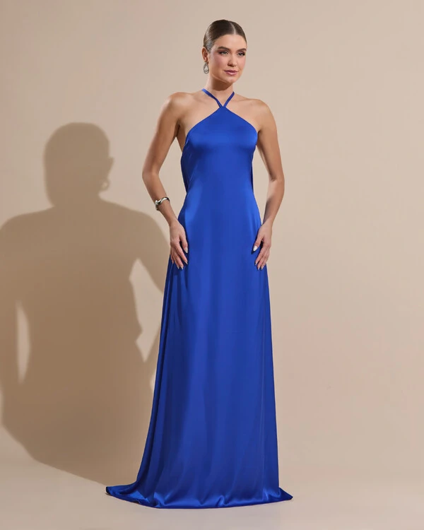 Vestido Longo de Cetim com Decote Triangular e Amarração nas Costas Degagê Azul Royal