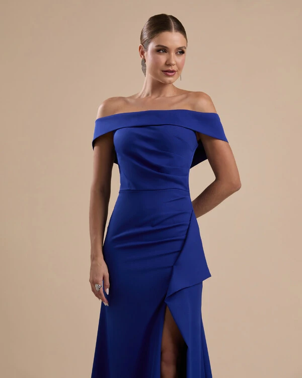 Vestido de Festa Longo Ombro a Ombro com Fenda em Alfaiataria Azul Royal