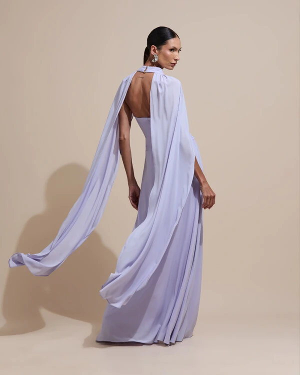 Vestido de Festa Longo Tomara Que Caia Crepe Chiffon Drapeado Capa Lilás Claro