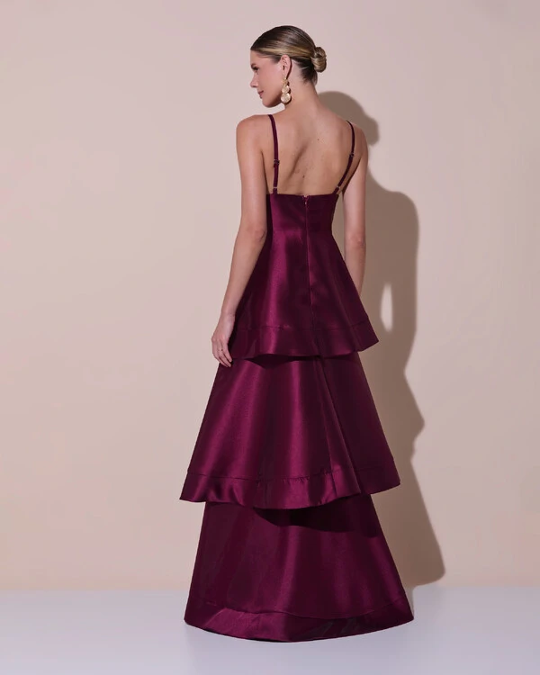 Vestido de Festa Longo Zibeline em Camadas Decote em V com Alças Marsala Escuro New