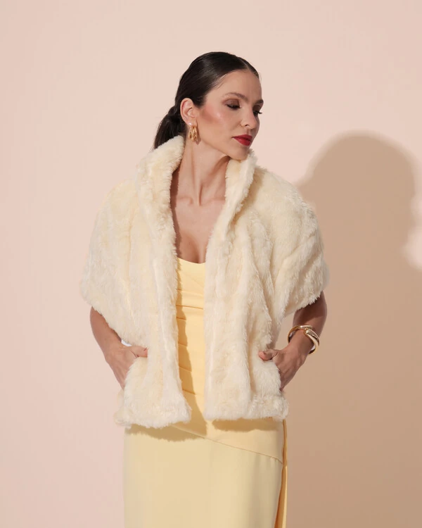 Estola Fake Fur Amarelo Manteiga
