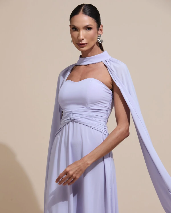 Vestido de Festa Longo Tomara Que Caia Crepe Chiffon Drapeado Capa Lilás Claro