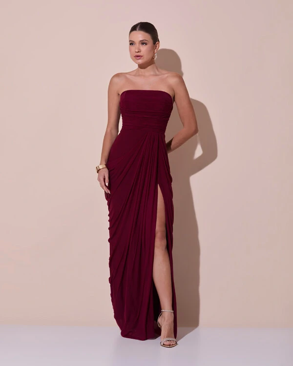 Vestido De Festa Longo Tomara que Caia Tule Drapeado Fenda Marsala