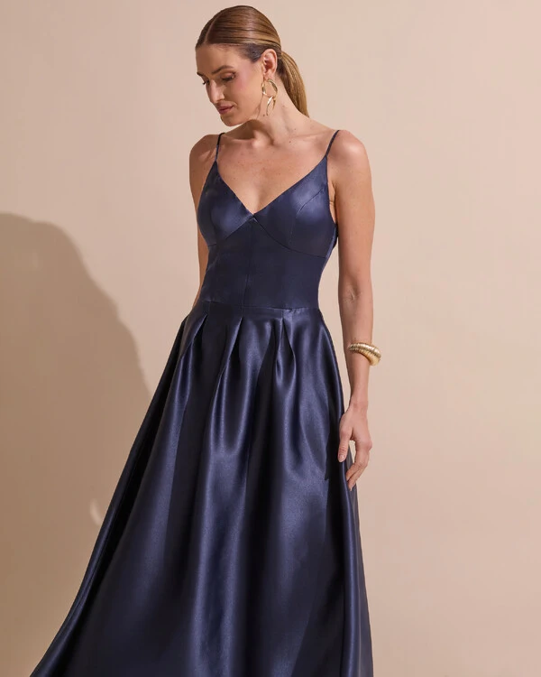 Vestido de Festa Longo Alça Fina Decote V Cetim Saia Evasê Azul Marinho Escuro