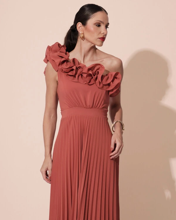 Vestido de Festa um Ombro Só Flor Saia Plissado Terracota